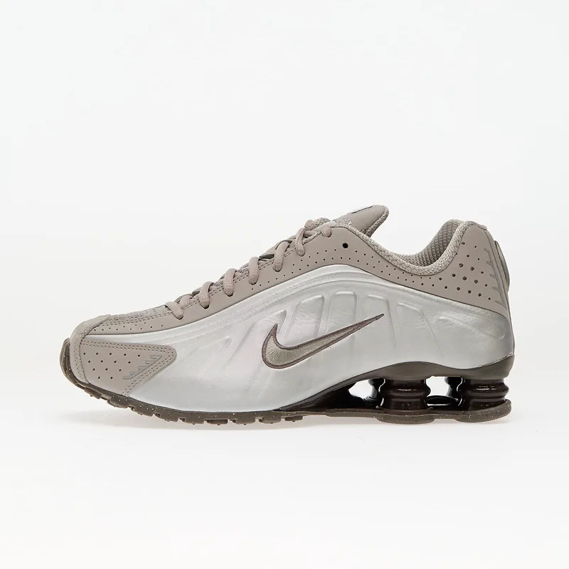 Sneakers Nike Shox R4 Cave Stone/ Cave Stone-College Grey-Baroque Brown-Mtlc Silver-College Grey EUR 39