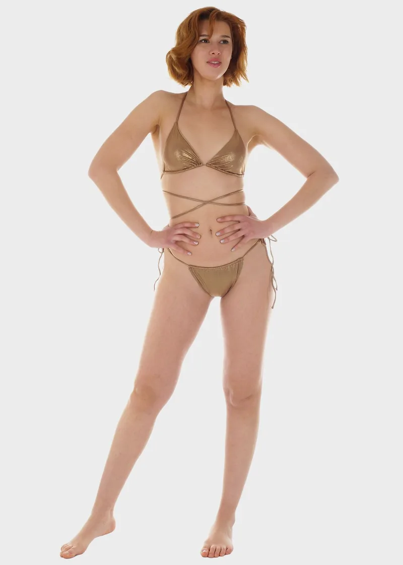 Γυναικείο σετ μαγιό bikini τριγωνάκι αποσπώμενη επένδυση slip παρτό πλαϊνά κορδονάκια.Καλύπτει B Cup. SAND