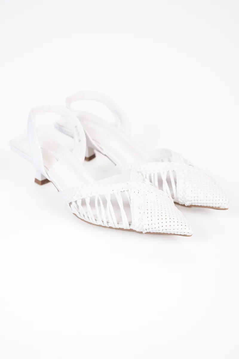 Χαμηλές open heel μυτερές γόβες με πλεκτό σχέδιο - Λευκό