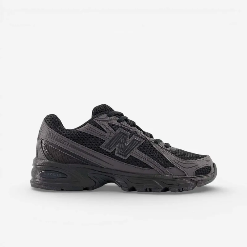 Xαμηλά Sneakers New Balance 740 Triple Black (GS)