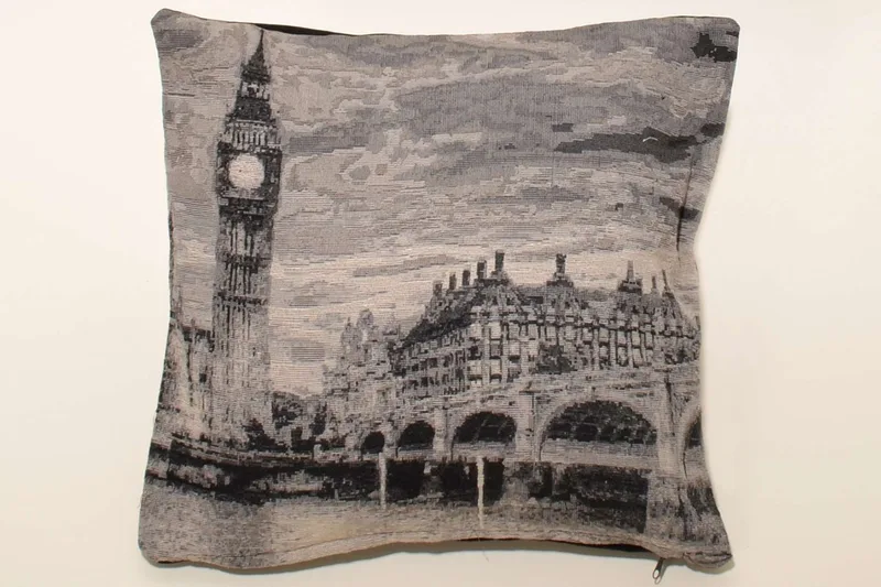 Μαξιλαροθήκη Διακόσμησης Silk Fashion Big Ben 45x45