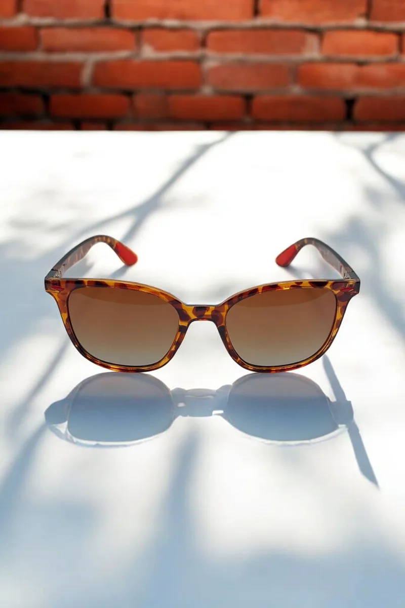 ΓΥΑΛΙΑ ΗΛΙΟΥ POLARIZED ΚΑΦΕ ΤΥΠΟΥ WAYFARER ΜΕ ΚΑΦΕ ΦΑΚΟ
