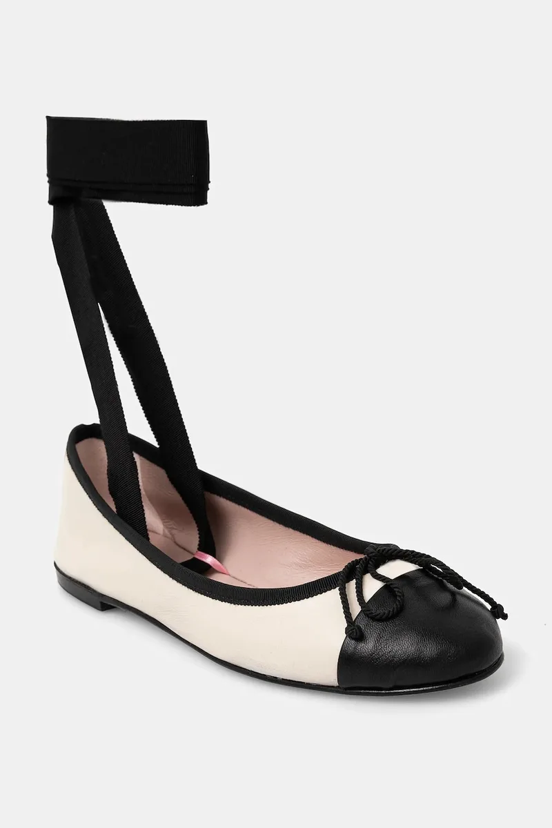 Δερμάτινες μπαλαρίνες Pretty Ballerinas Nicole