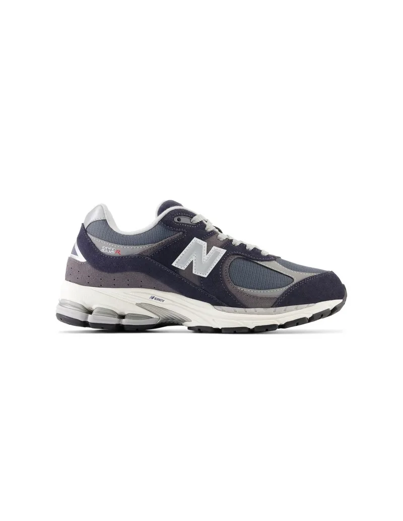 New Balance M M2002RSF sports shoes