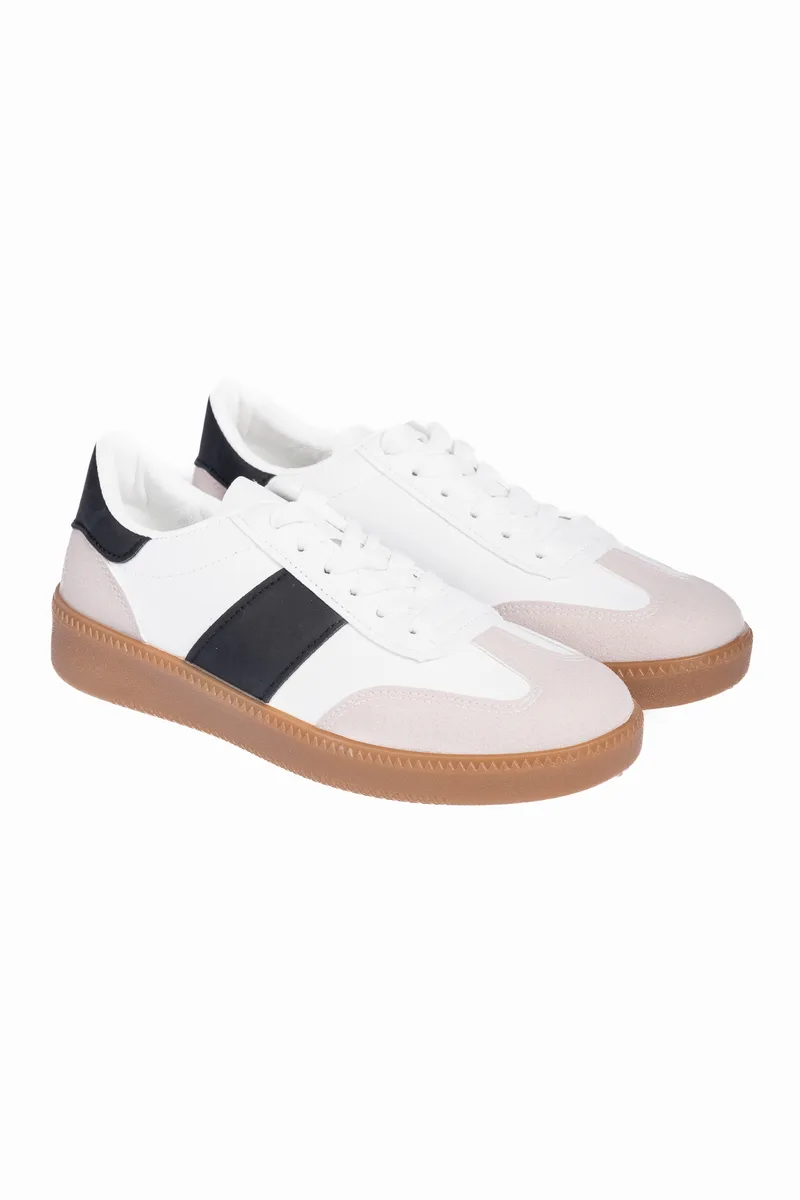 Γυναικεία sneakers με συνδυασμό υλικών - Μαύρο