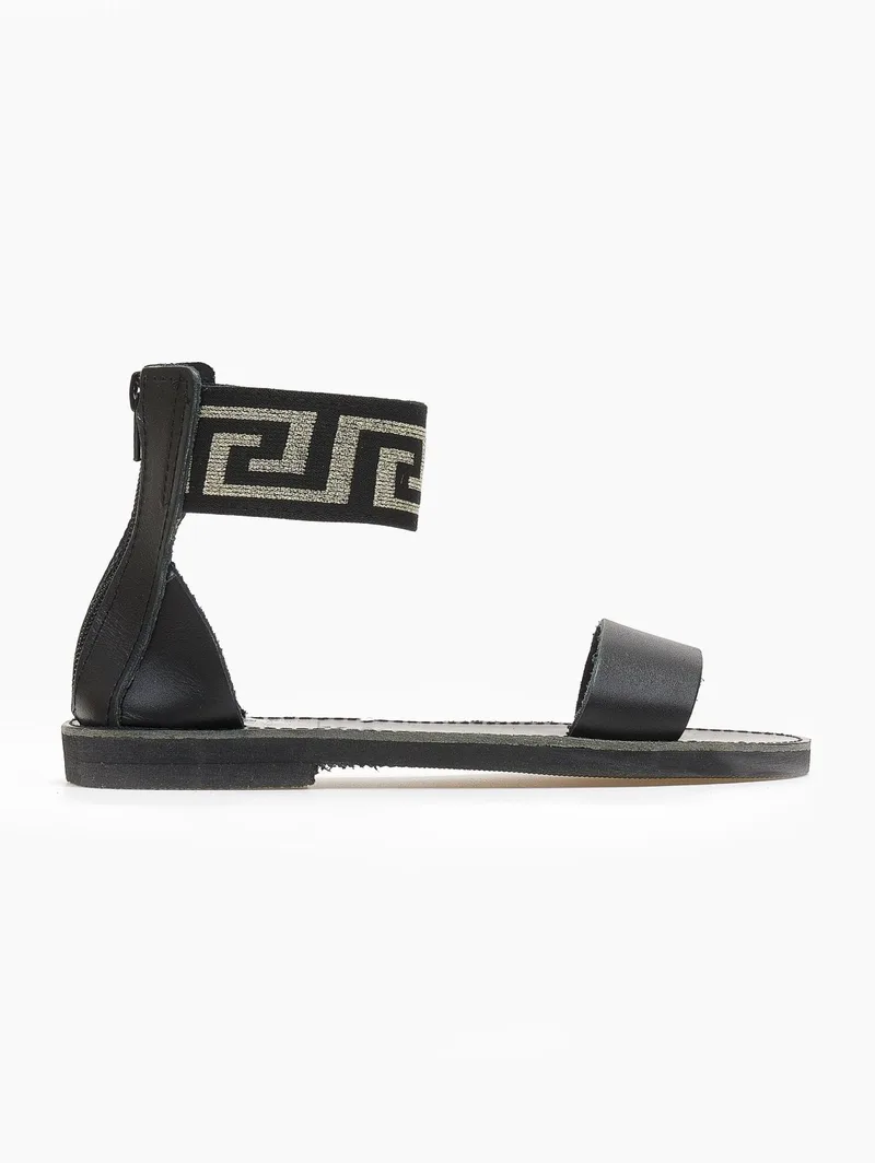 Estil Leather Meander Sandals - 41 - Black
