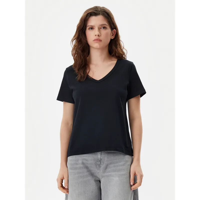 Gap T-Shirt 740140-03 Μαύρο Regular Fit
