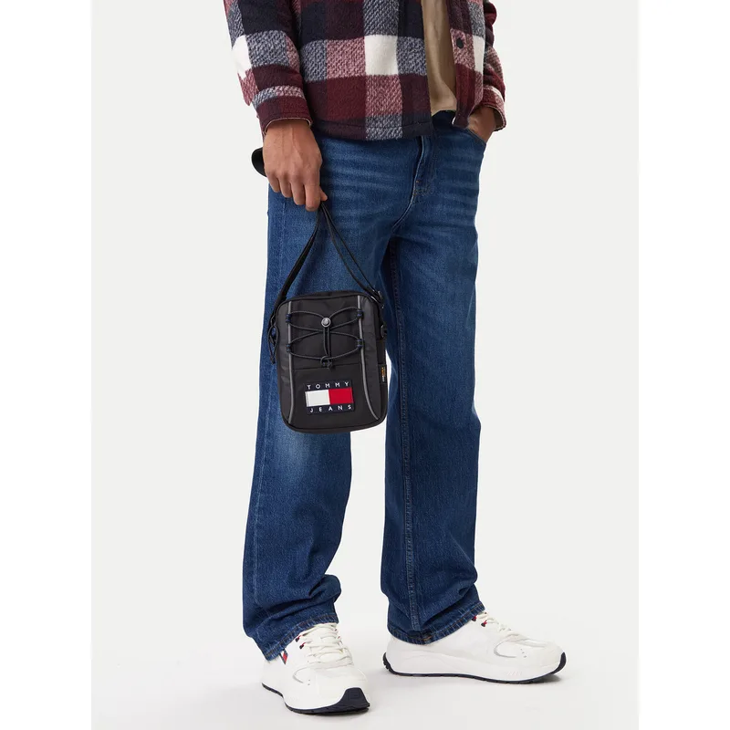 Τσαντάκι Tommy Jeans Tjm Archive Reporter AM0AM13882 Μαύρο