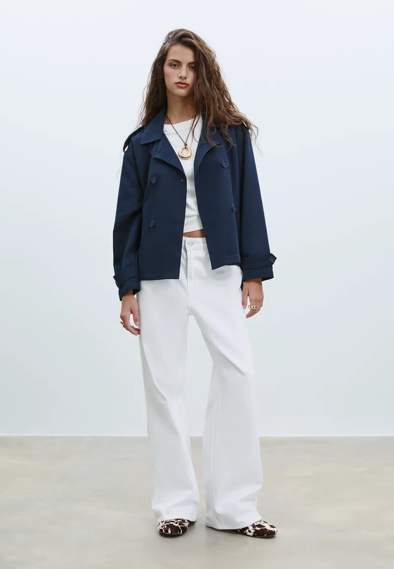 Stradivarius Κοντή, Ριχτή Καμπαρντίνα Με Ζώνη Navy Blue Xl