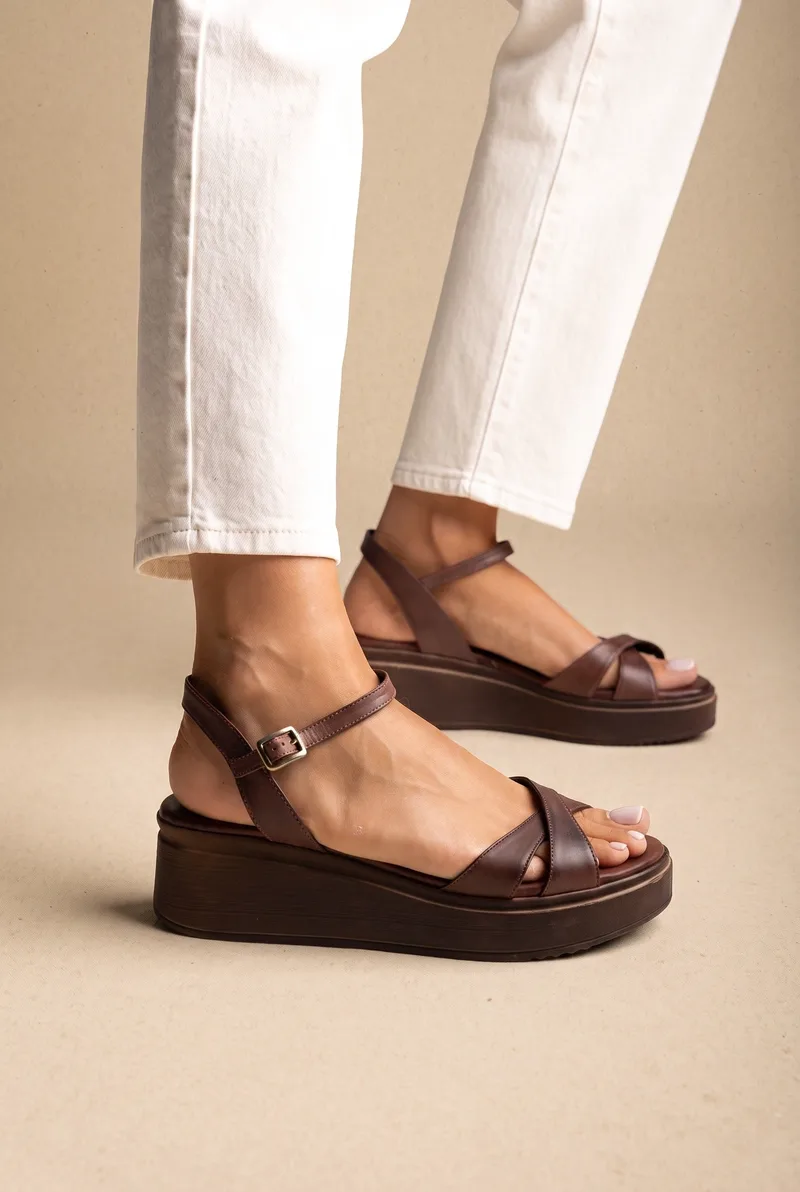 TFP Flatform Sandals Crossover Strap - M902 - Brown Matte