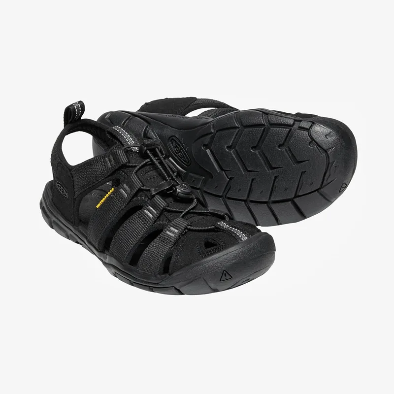 Sneakers KEEN Clearwater Cnx Black/ Black EUR 40