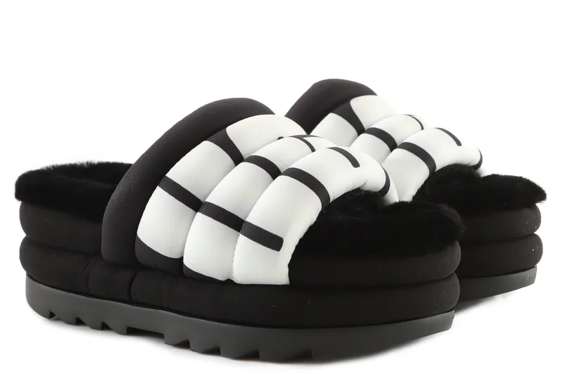Slides Ugg Puft Slide Logo 1127067-BLK Γυναικείο