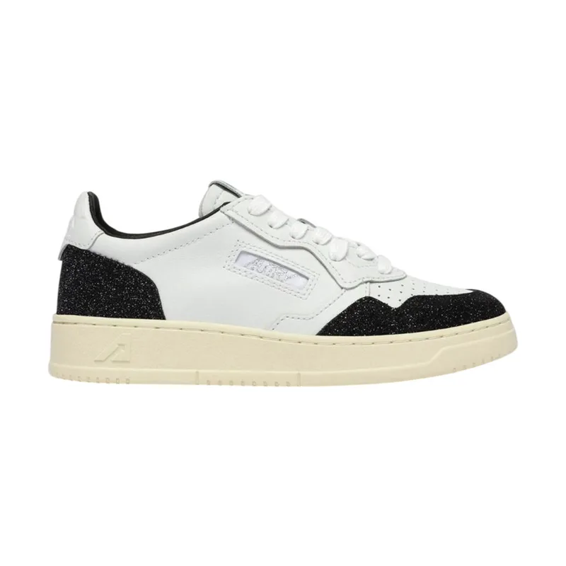 Xαμηλά Sneakers Autry Medalist Low Leather White / Stars Off Black (Women's)