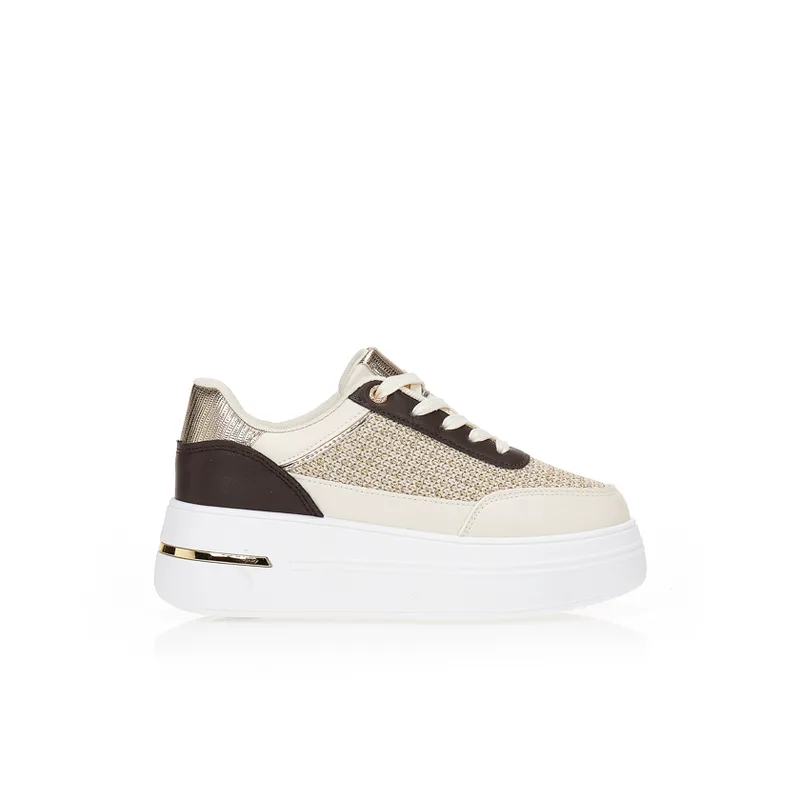 Sneakers με συνδυασμό υλικών και χρυσή πλέξη ΜΠΕΖ