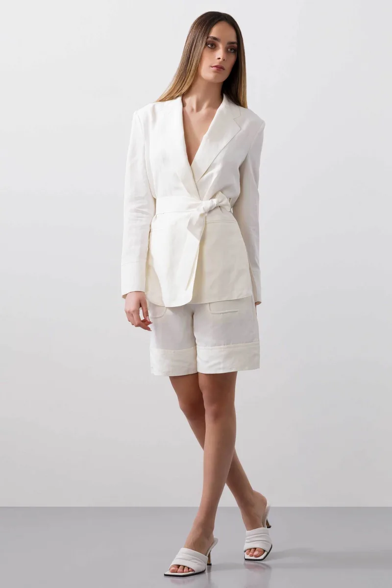BCBGMAXAZRIA γυναικείο σακάκι με ζώνη - 23SRJ039LI02 Λευκό