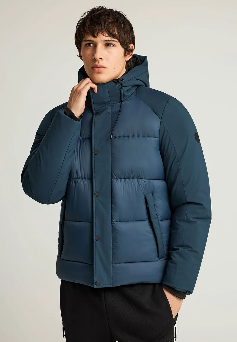 Ανδρικό puffer μπουφάν με κουκούλα