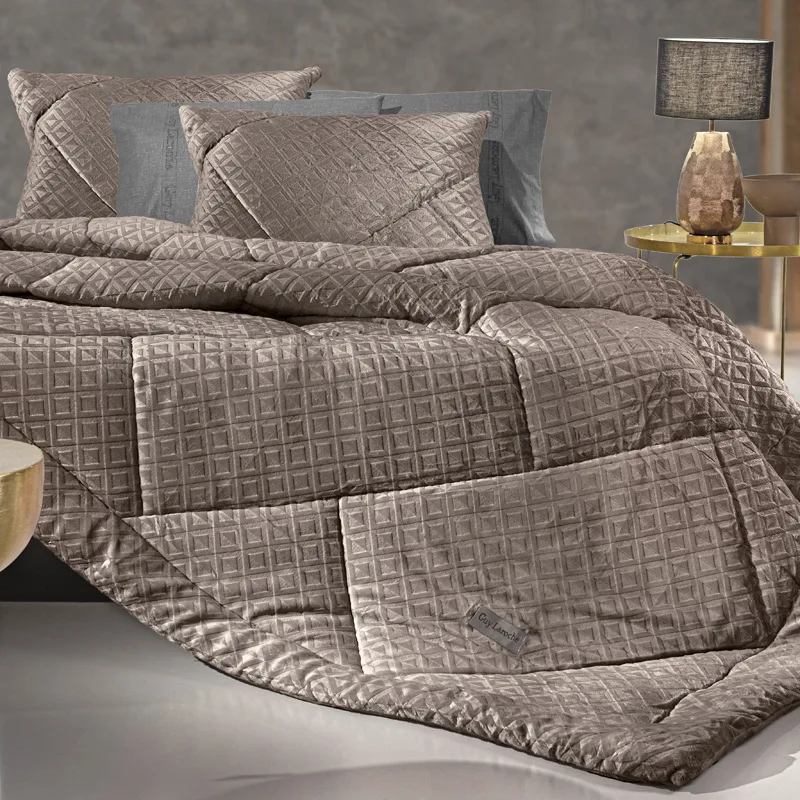 Κουβερτοπάπλωμα Υπέρδιπλο 220X240 Guy Laroche Profile Cocoa (220x240)