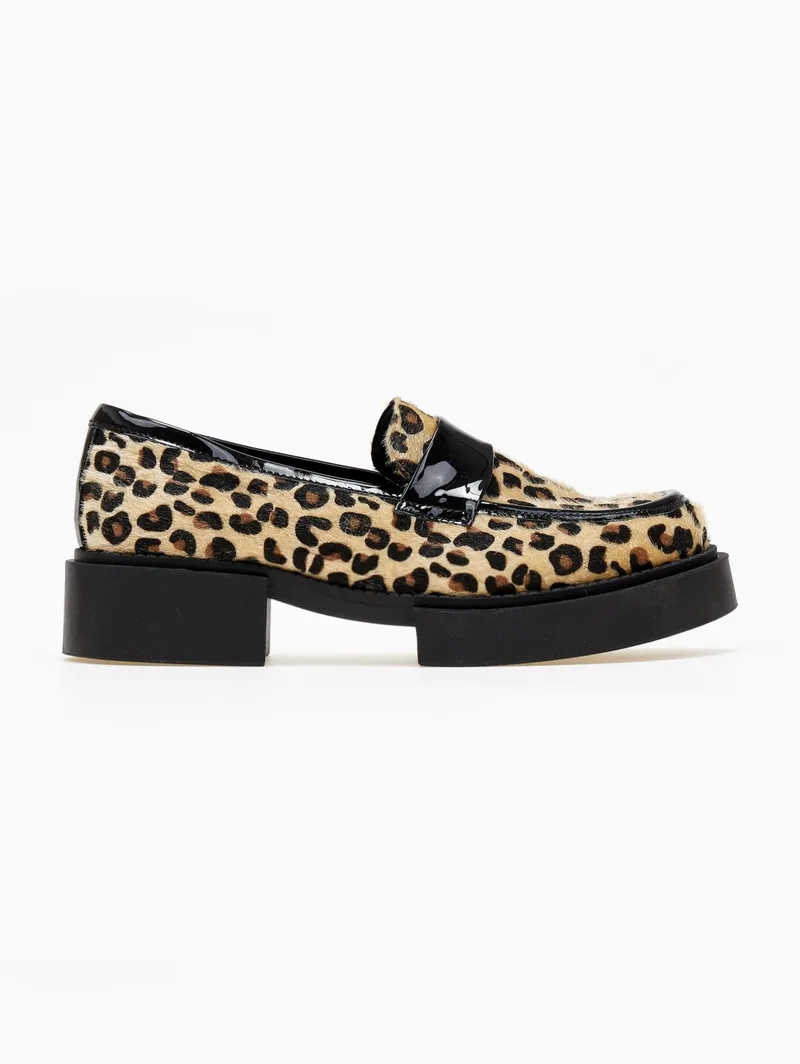 Estil Animal Print Loafers - 420 (leopard) - Leopard