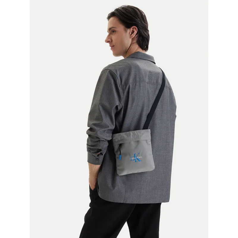 Τσαντάκι Calvin Klein Bold Flatpack LV04D3178G Γκρι