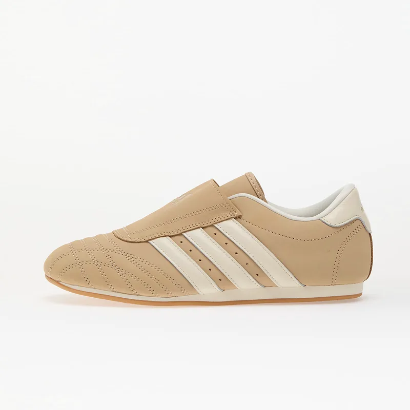 Sneakers adidas Taekwondo W Magic Μπεζ/ Off White/ Gum EUR 39 1/3