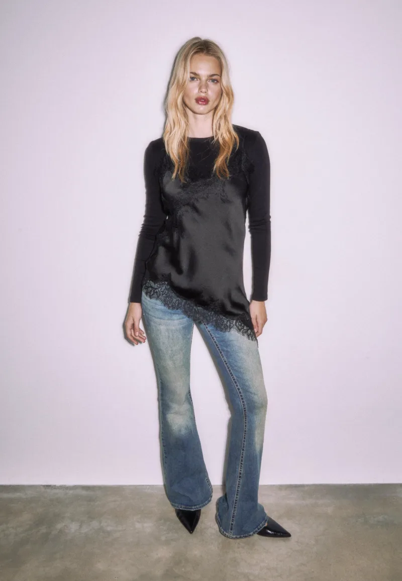 Stradivarius Τοπ Σε Στυλ Lingerie Με Ασύμμετρη Δαντέλα Μαύρο S