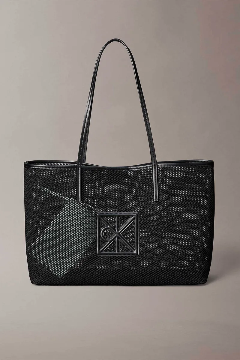 Calvin Klein Jeans γυναικεία τσάντα tote με διάτρητο σχέδιο και monogram - LV04F3380G Μαύρο