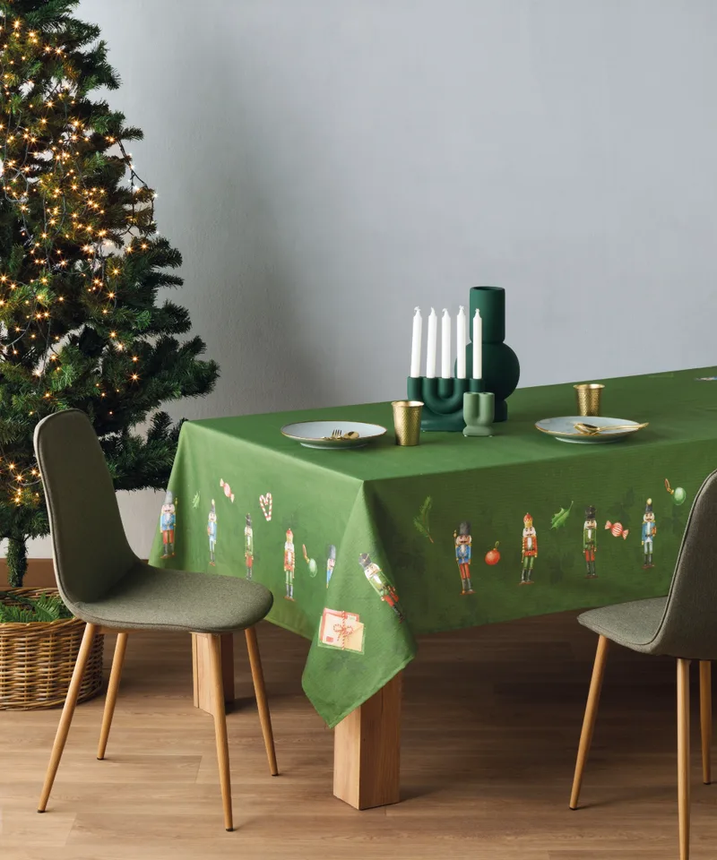 Snow 255 τραπεζομαντηλο 135x180
