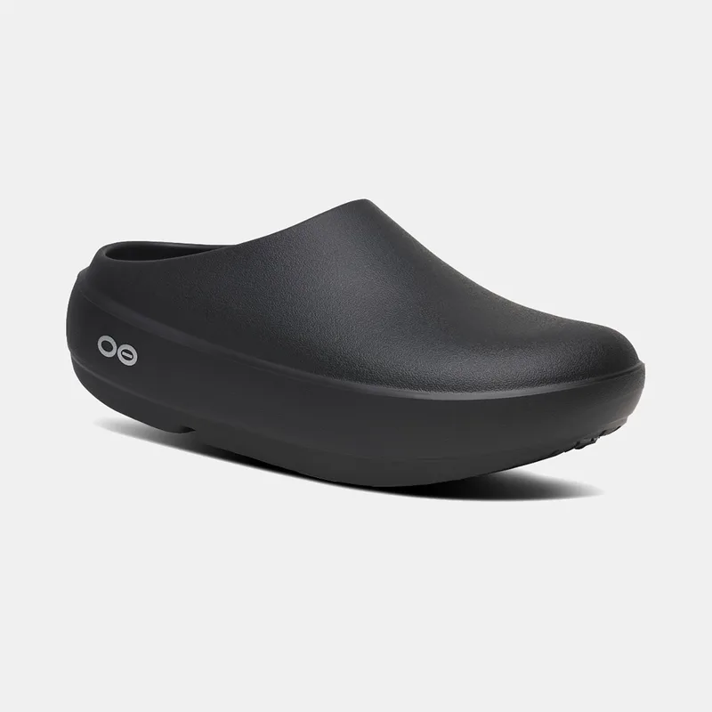 OOFOS OOCLOOG PLUS CLOG ΜΑΥΡΟ