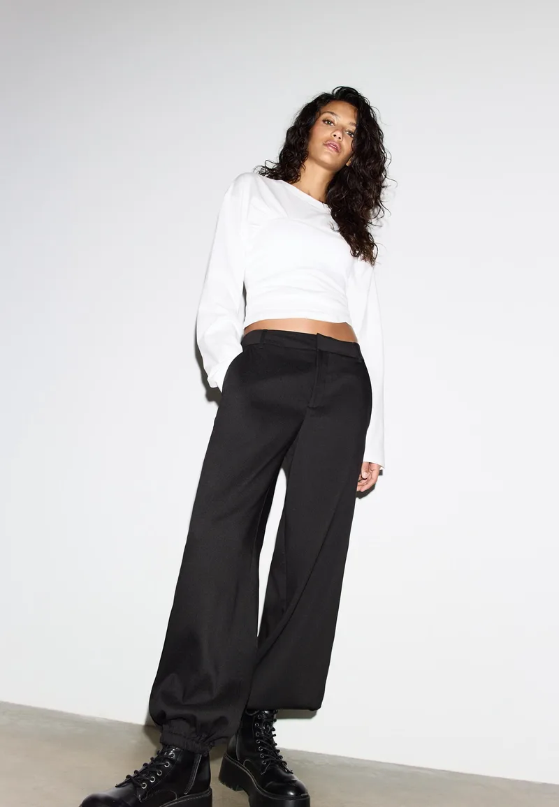 Stradivarius Παντελόνι Jogger Με Στιλ Μαύρο 36