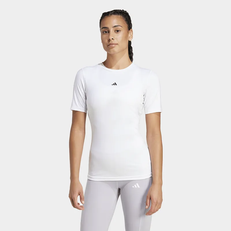 adidas Techfit Training Tee (9000194516_1539)
