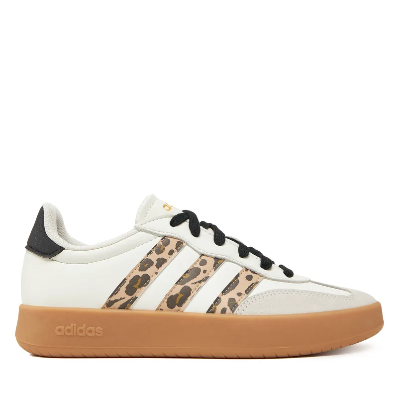 Αθλητικά adidas Barreda JQ2296 Λευκό