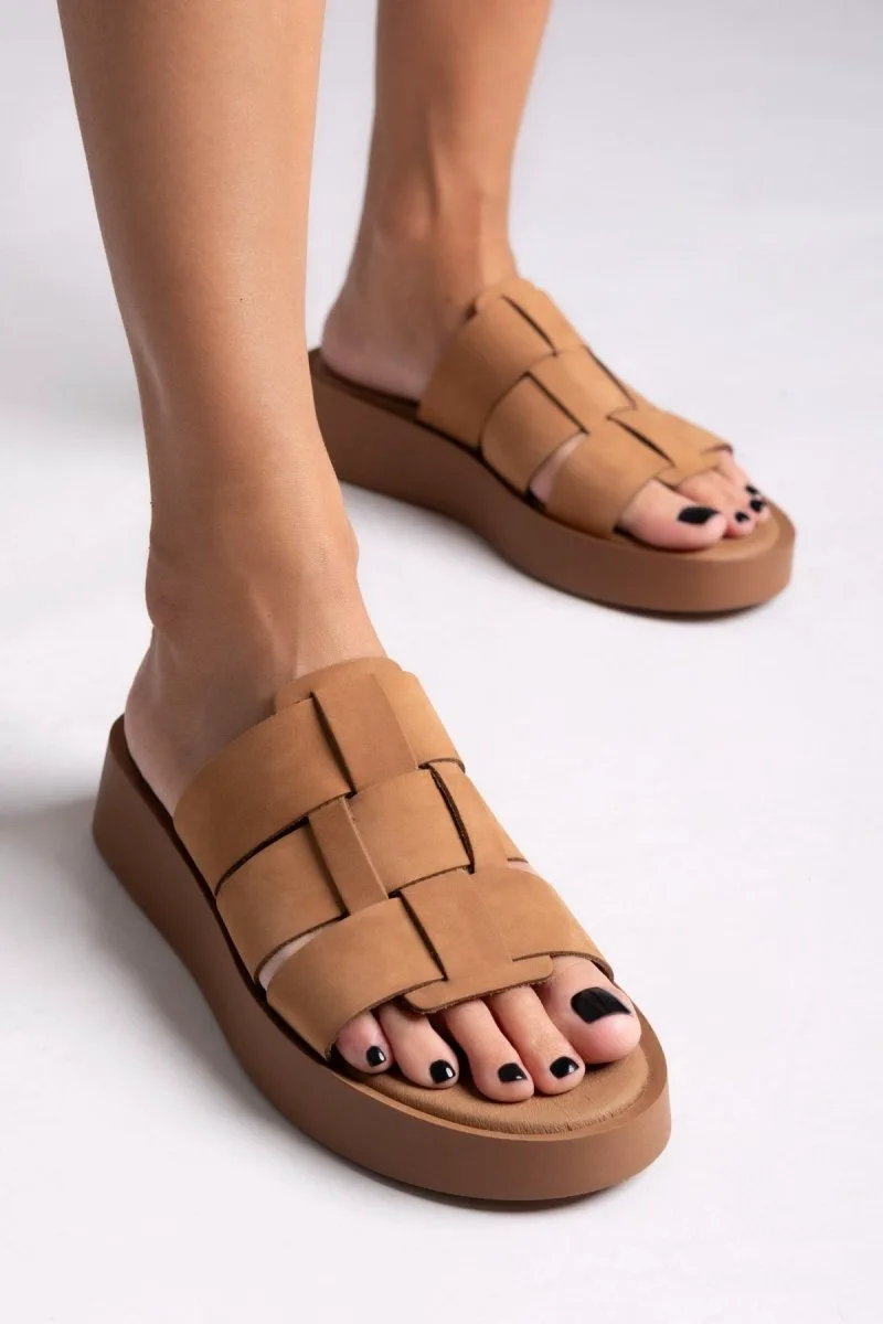 Estil Leather Sandals Interlaced Straps - Π-135 - Camel
