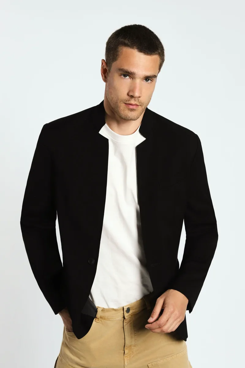 Μαύρο σακάκι μονοκούμπι και μάο γιακά γκρί