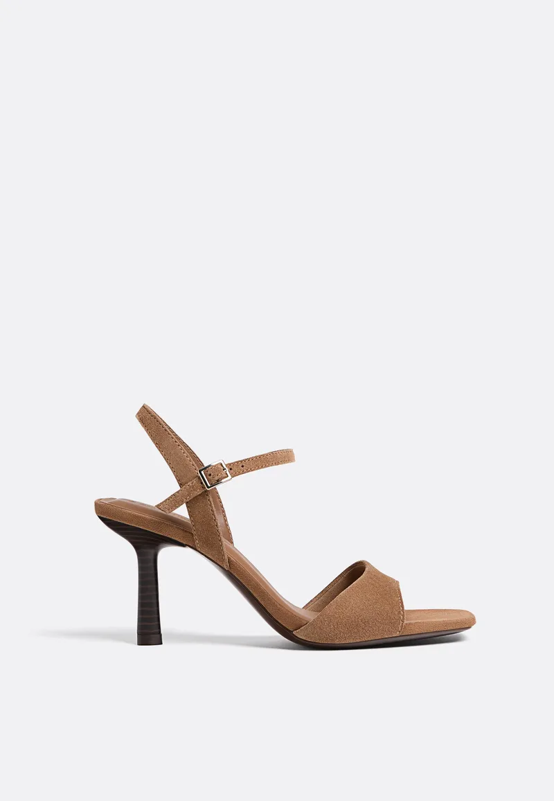 Stradivarius Δερμάτινα Πέδιλα Με Τακούνι Καφέ 36