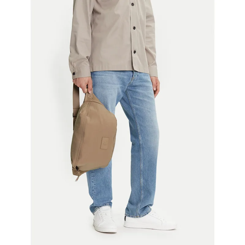 Τσαντάκι Μέσης Calvin Klein Jeans Metro Oversized Waistbag Ny LV04G3088G Μπεζ