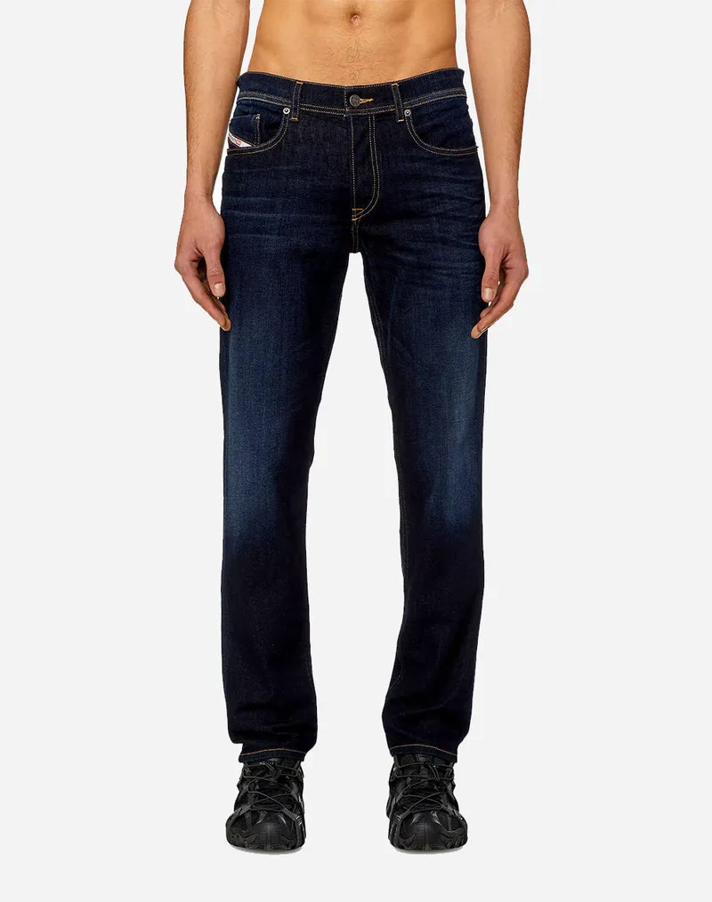 DIESEL 2023 D-FINITIVE L.34 TROUSERS A10231009ZS-01 DenimDarkBlue