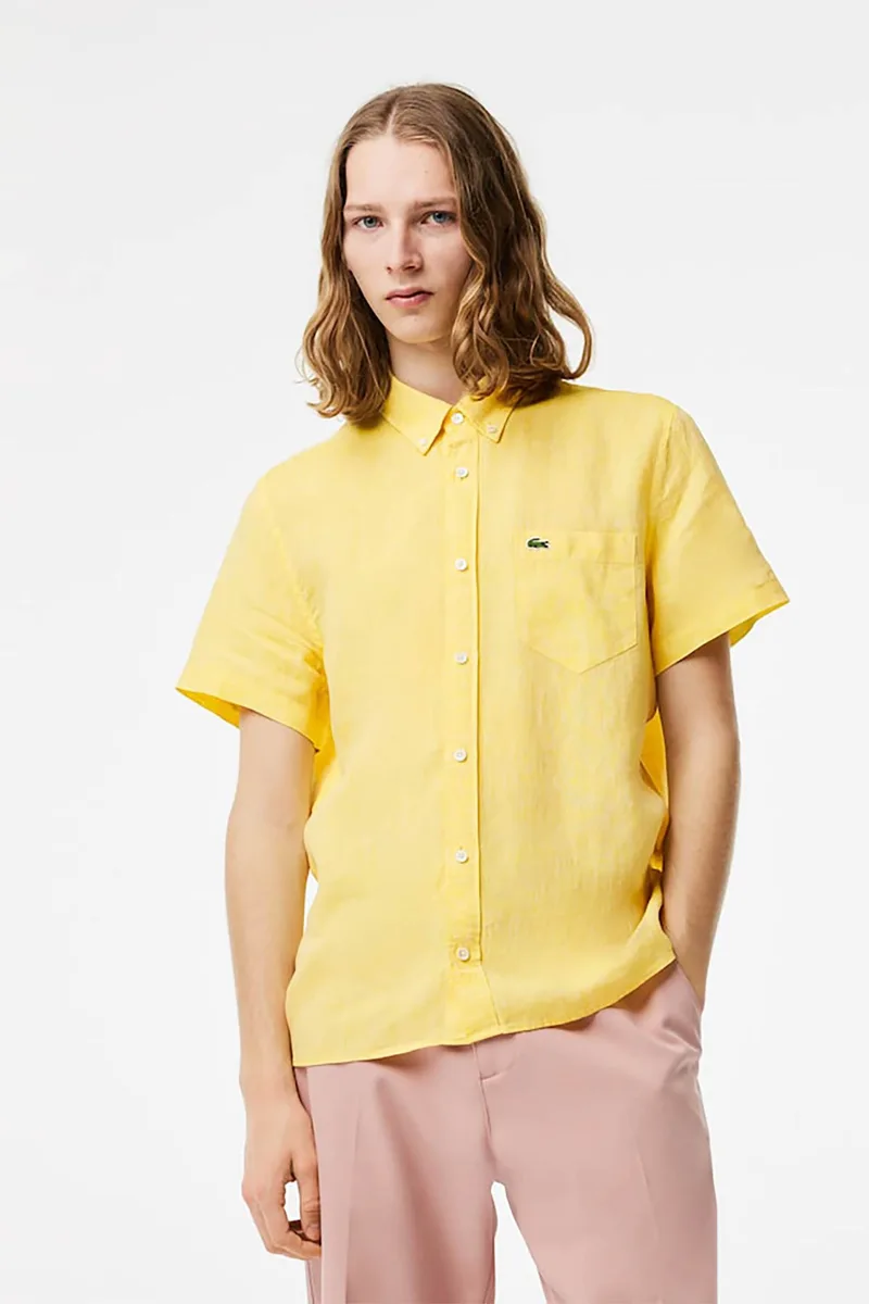 Lacoste ανδρικό λινό πουκάμισο κοντομάνικο με τσέπη και κεντημένο λογότυπο Regular Fit - CH5699 Κίτρινο