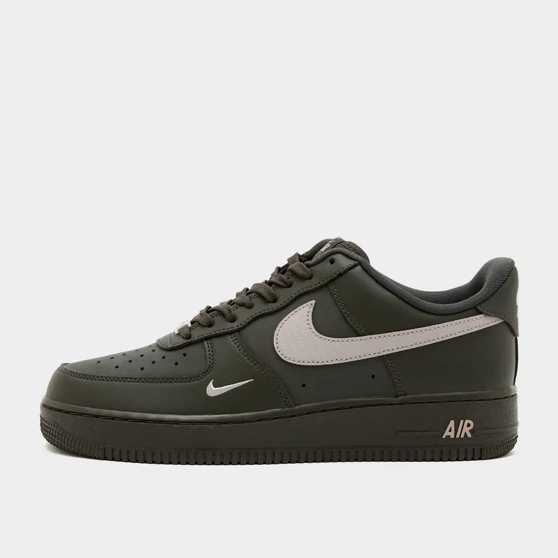 Nike M Air Force 1 '07 (9000276215_94106)