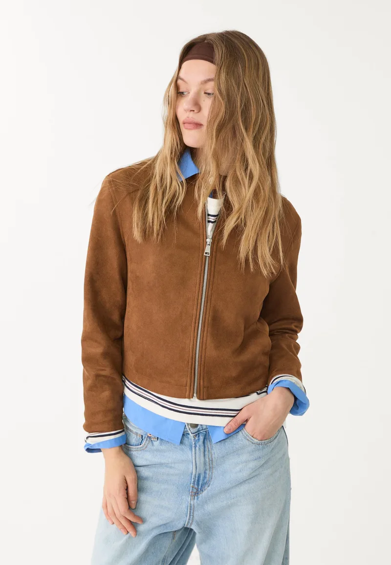 Stradivarius Μπουφάν Με Φερμουάρ Και Συνθετικό Σουέντ Καφέ L