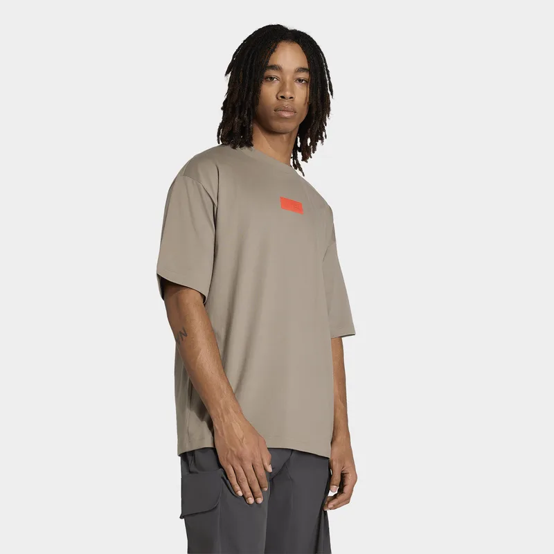 adidas M Audi Formula One Teaelevated Graphic I Ss (9000261765_92068)