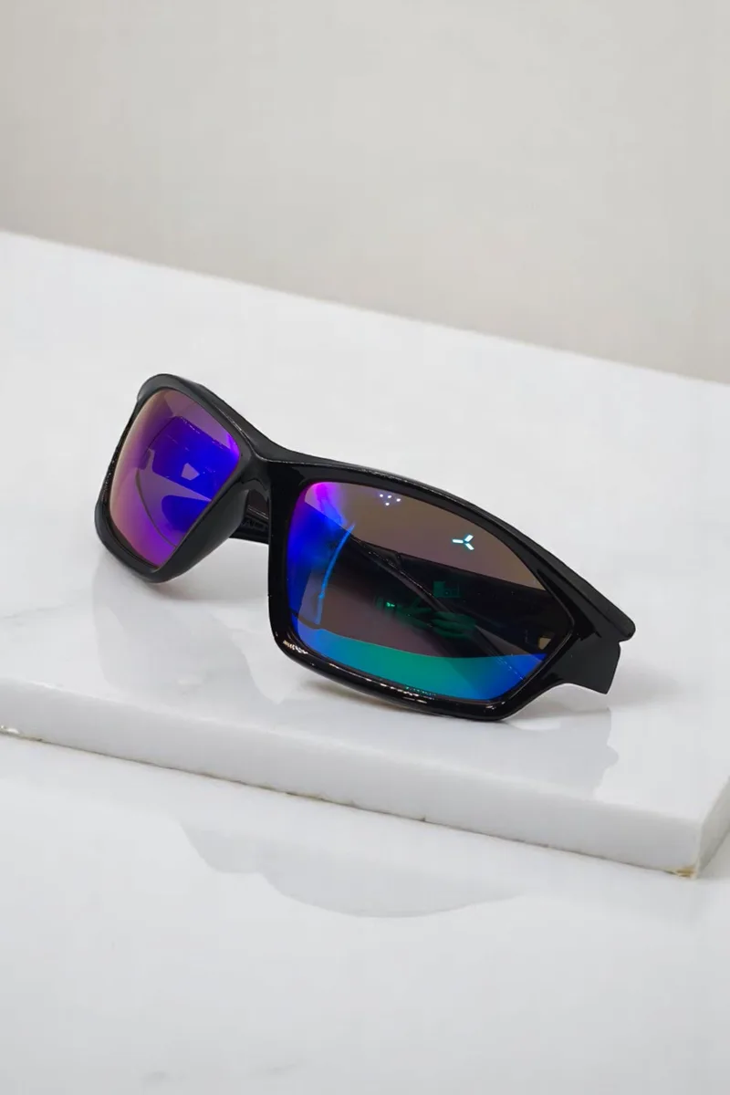 ΓΥΑΛΙΑ ΗΛΙΟΥ SPORT STYLE ΜΑΥΡΟ ΜΕ ΚΑΘΡΕΠΤΗ ΜΠΛΕ ΜΩΒ ΦΑΚΟ