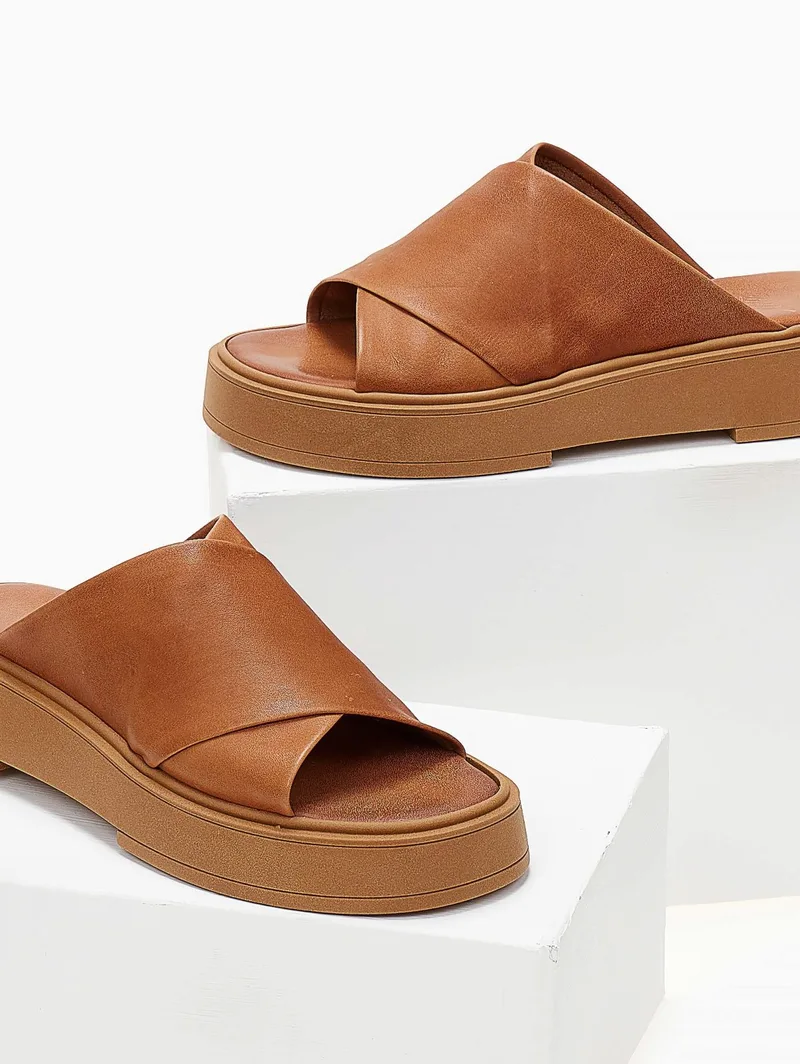 IRIS Leather Flatform Crossover Sandals - 22/3SK - Tan