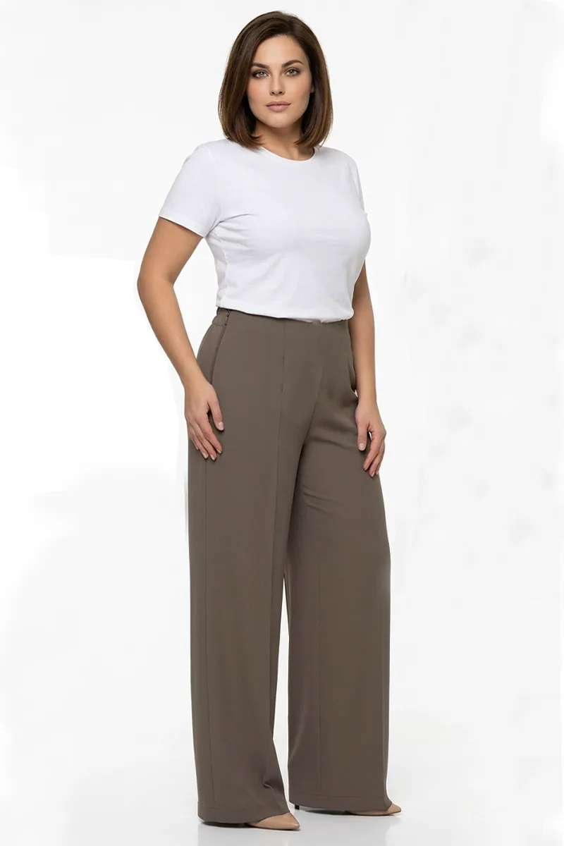 Παντελόνα με λάστιχο σε σοκολά χρώμα plus size