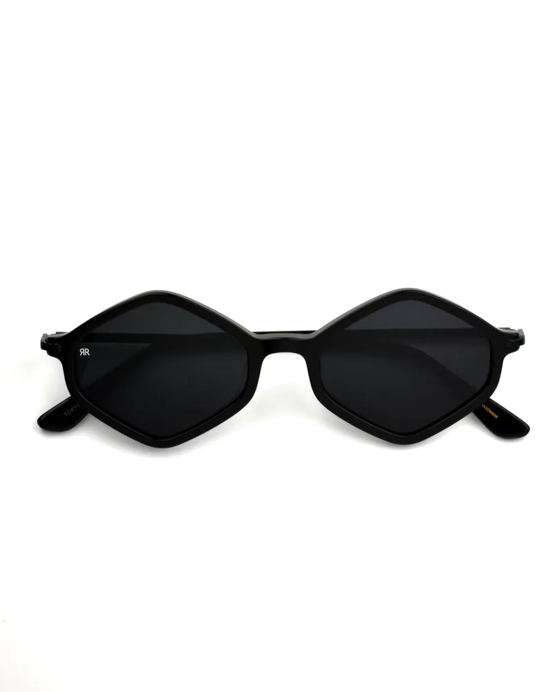 TOKYO TOTAL BLACK