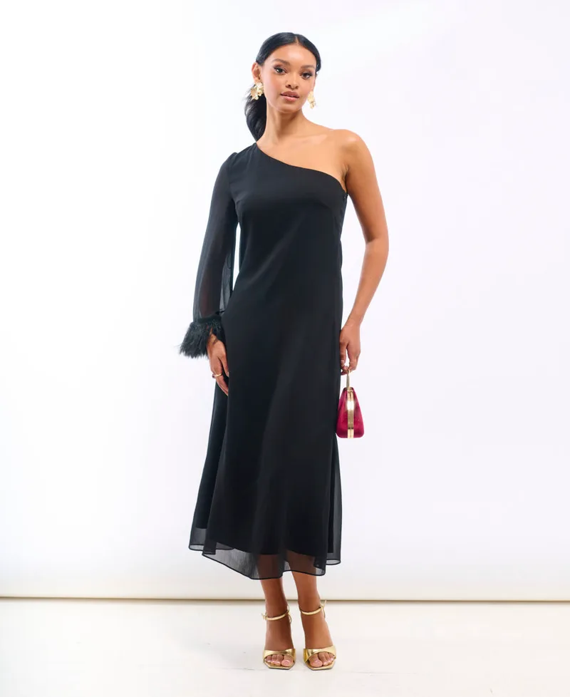 Black Asymmetric Feather Cuff Dress | Size: 18