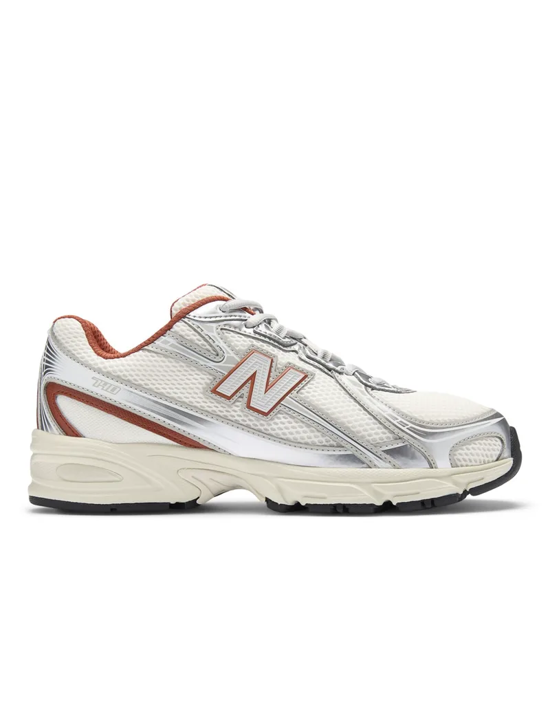 New Balance U7403SB