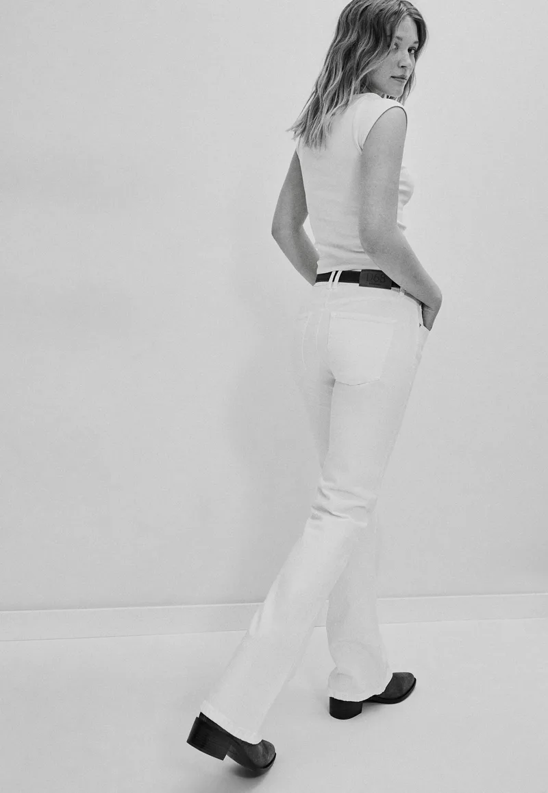 Stradivarius D68 Τζιν Bootcut Fit Με Ζώνη Λευκό 40