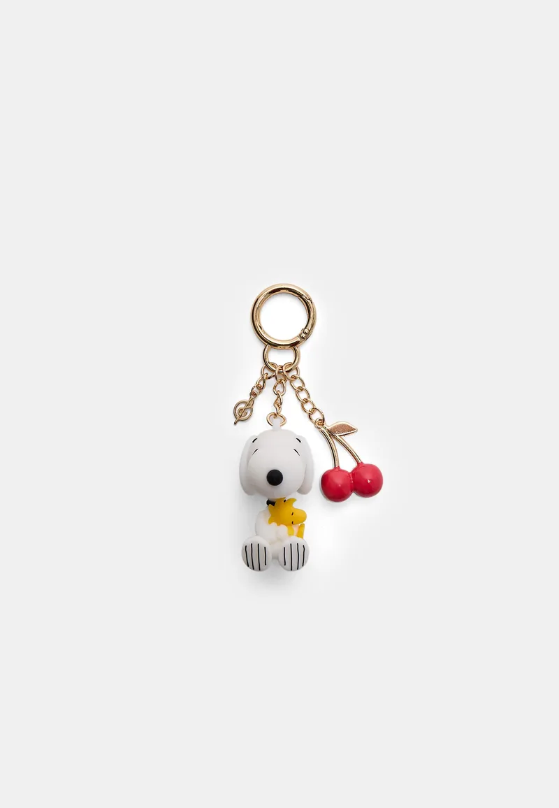 Stradivarius Μπρελόκ Charm Snoopy Λευκό Os