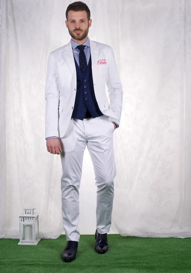Fragosto Slim Fit Suit - White