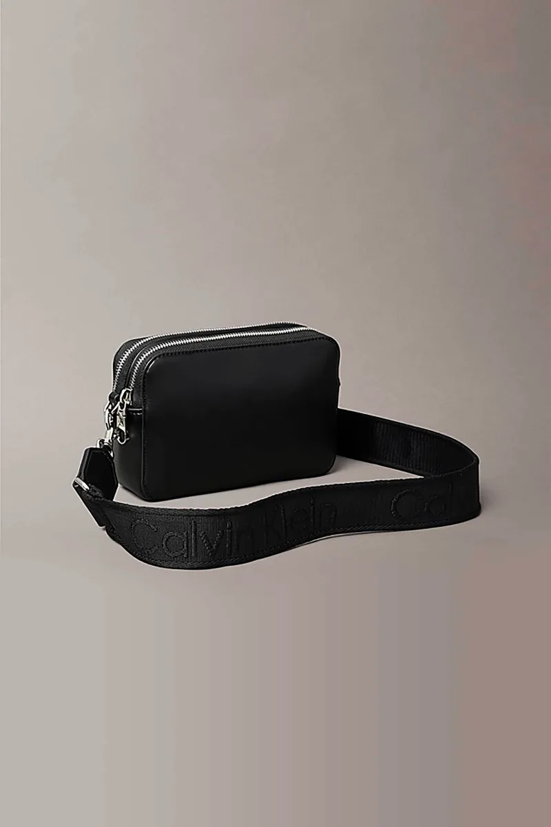 Calvin Klein Jeans γυναικεία τσάντα crossbody με λογότυπο - LV04F3165G Μαύρο